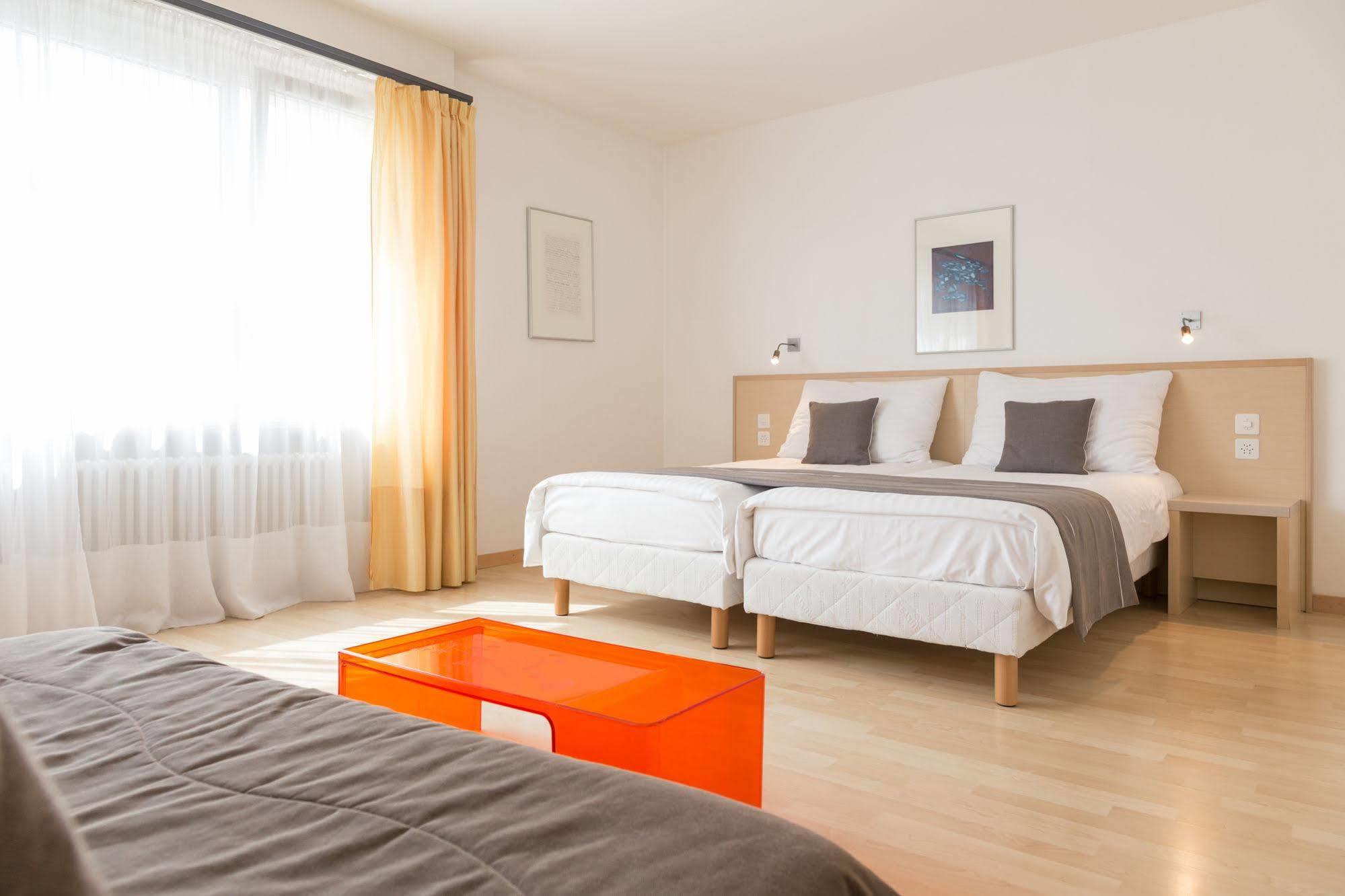 Des Arts Hotel 3*